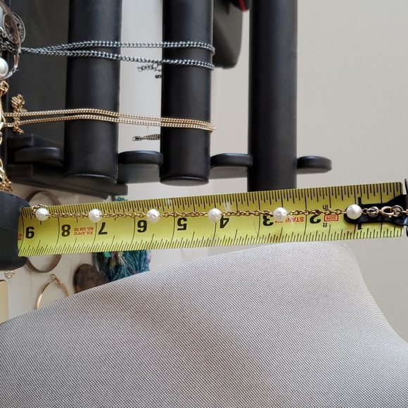 Necklace - Picture 2 of 3